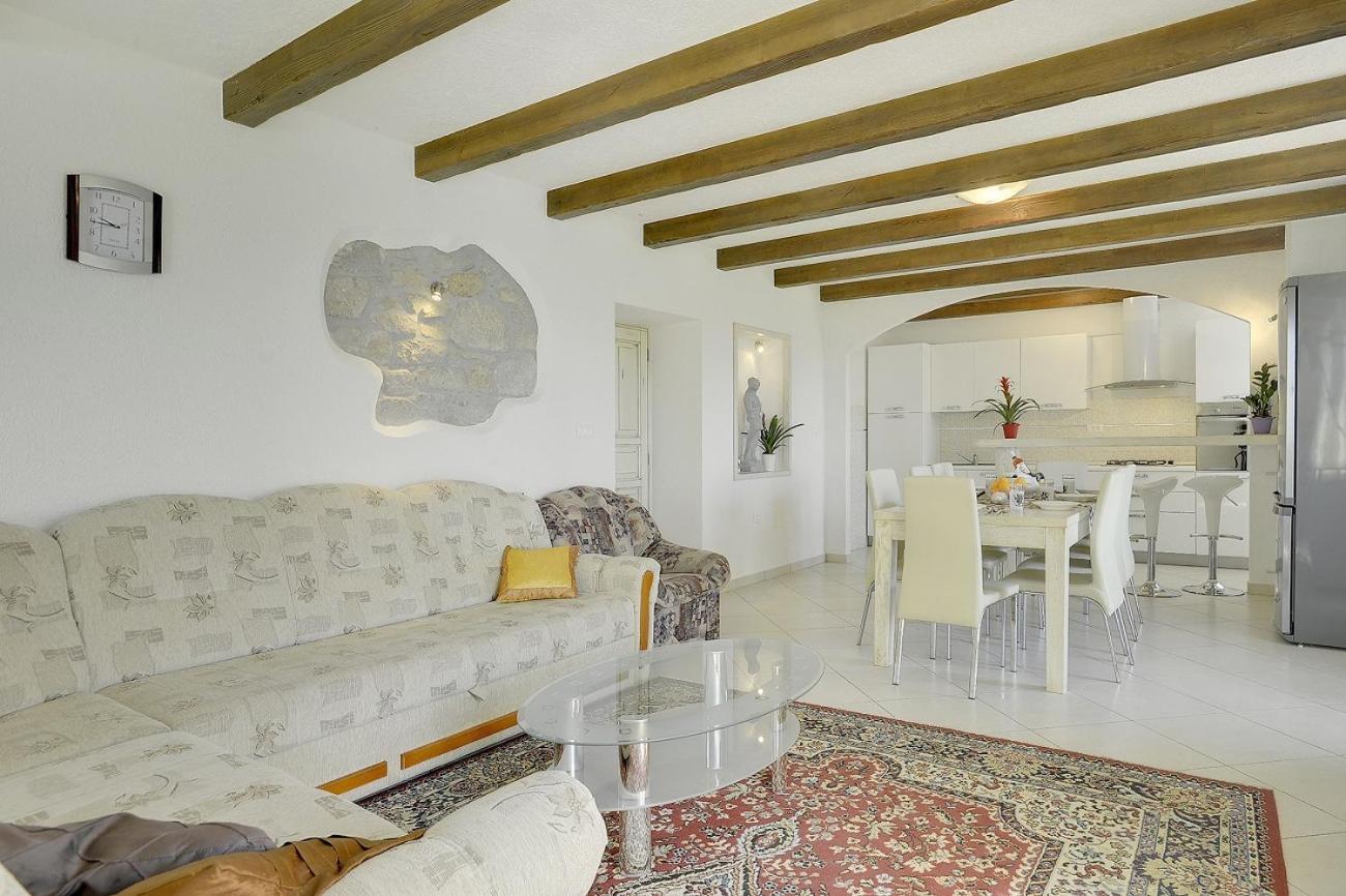 Villa Bella Lupoglav  Dış mekan fotoğraf